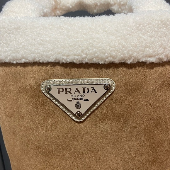 Prada GWP Sherpa & Suede Bag - Picture 7 of 8